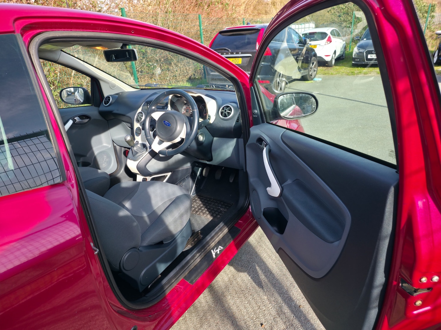 Used Ford Ka 2010 for sale - 77659176: Photo 24