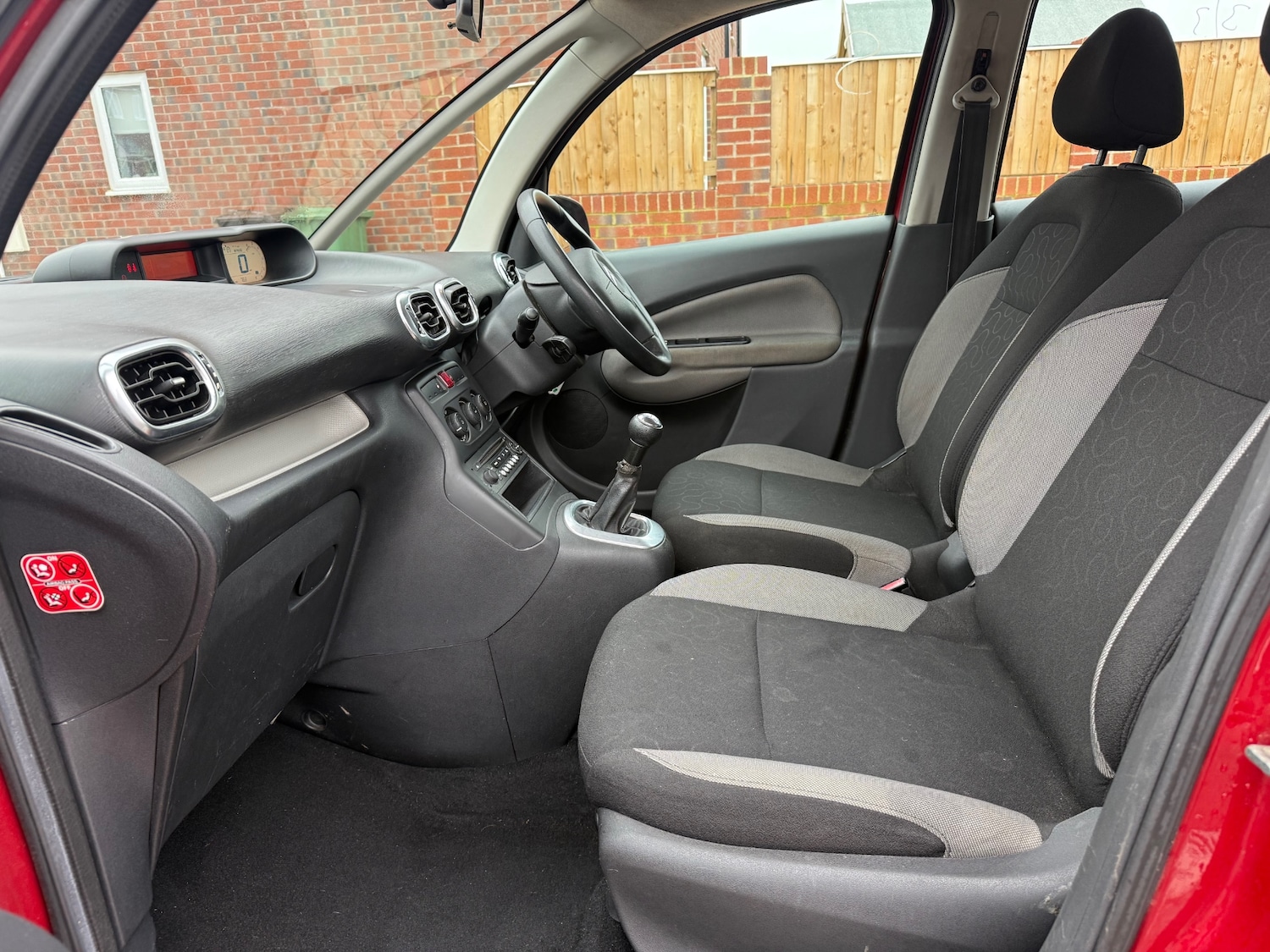 Used Citroen C3 Picasso 2012 for sale - 77798552: Photo 12