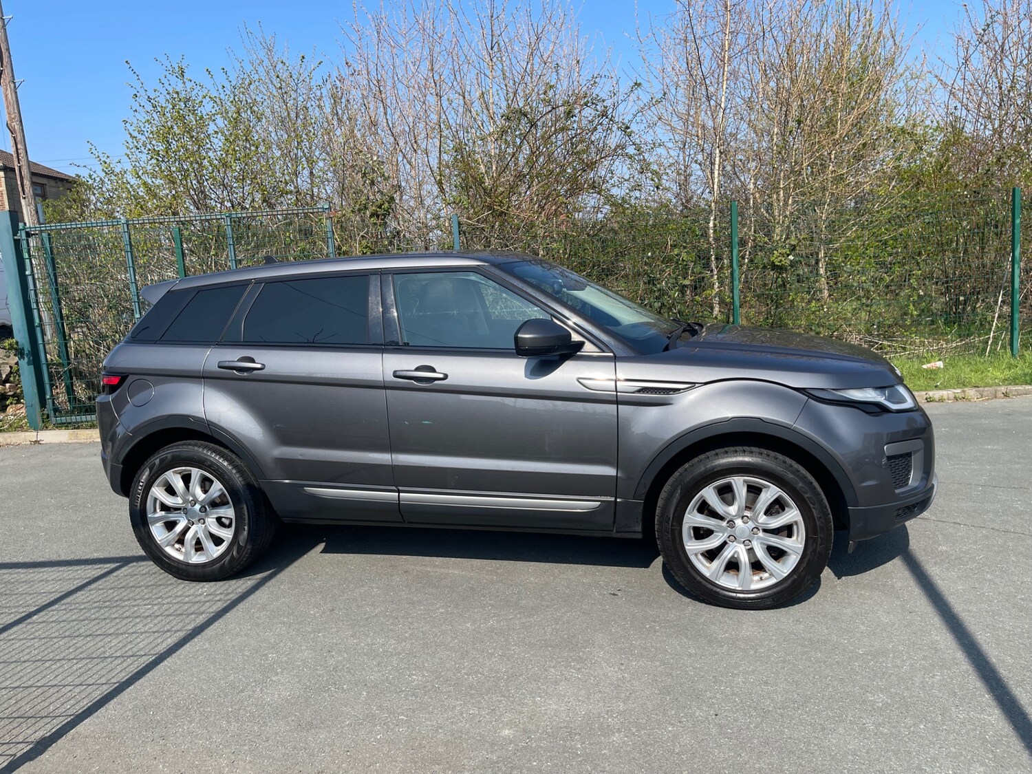 Used Land Rover Range Rover Evoque 2015 for sale - 77767041: Photo 11