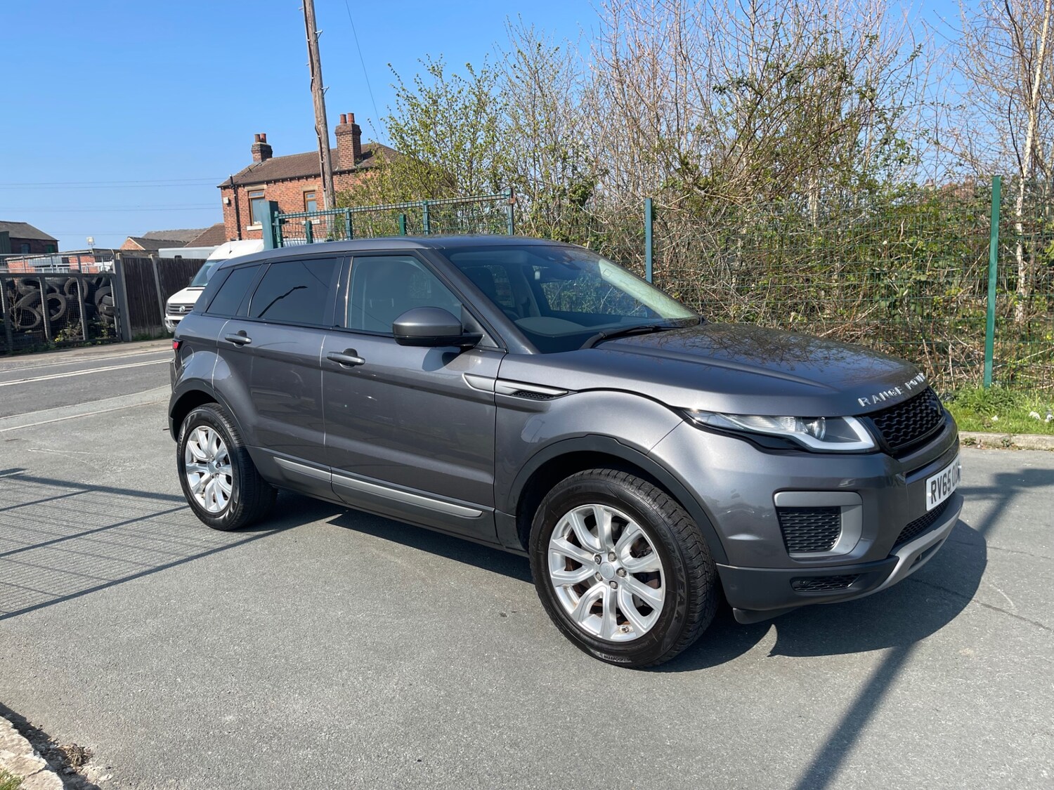 Used Land Rover Range Rover Evoque 2015 for sale - 77767041: Photo 12