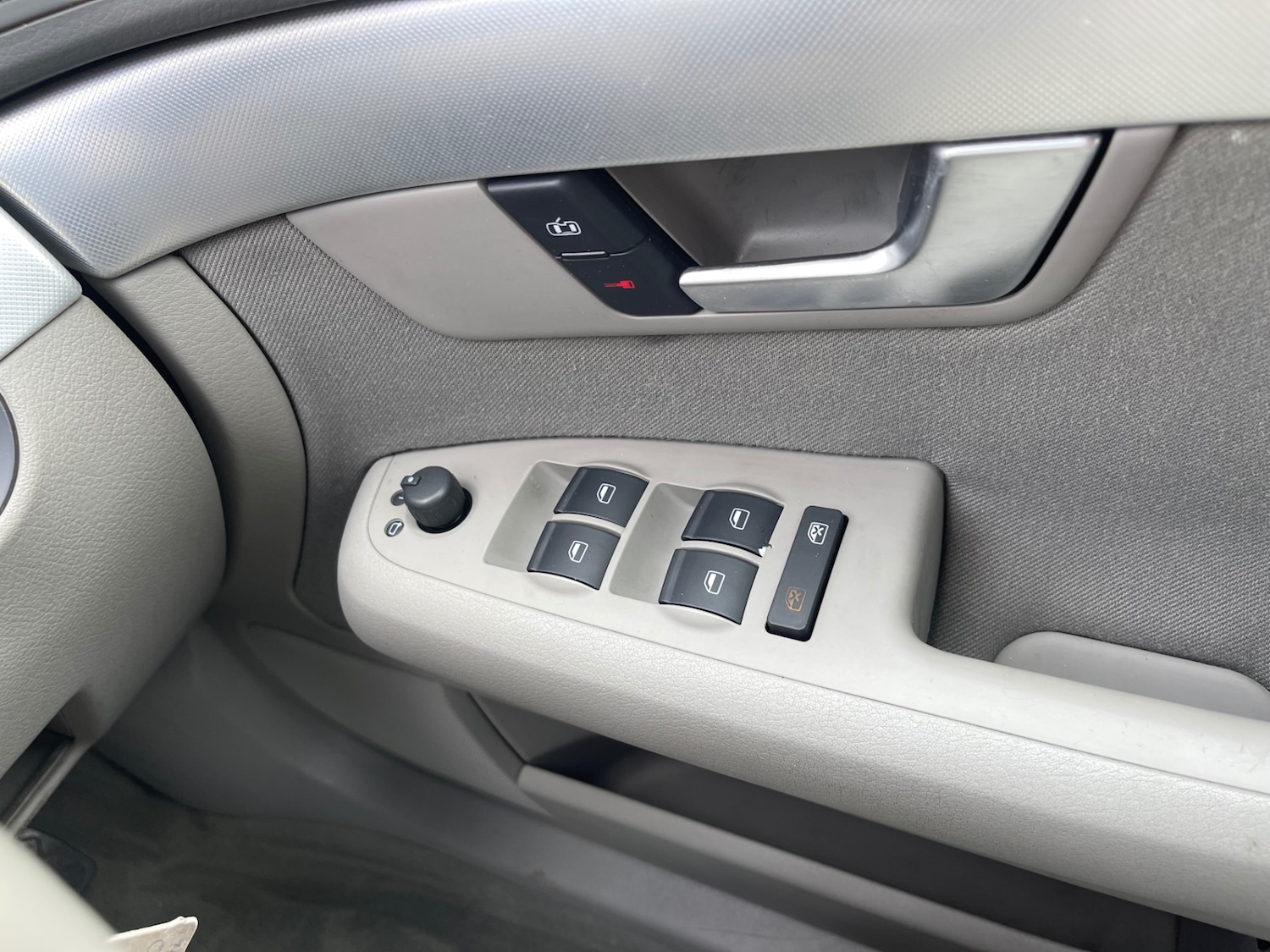 Used Audi A4 2007 for sale - 77816584: Photo 25