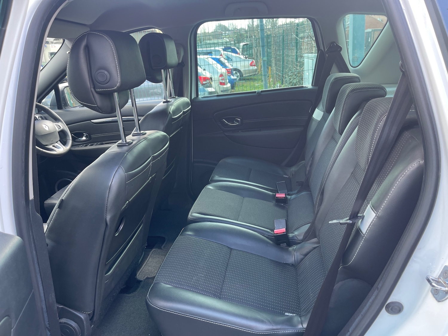 Used Renault Scenic 2012 for sale - 77889331: Photo 15