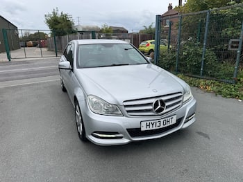 Used Mercedes-Benz C Class 2013 for sale - 79725354: Photo