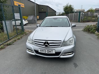 Used Mercedes-Benz C Class 2013 for sale - 79725354: Photo