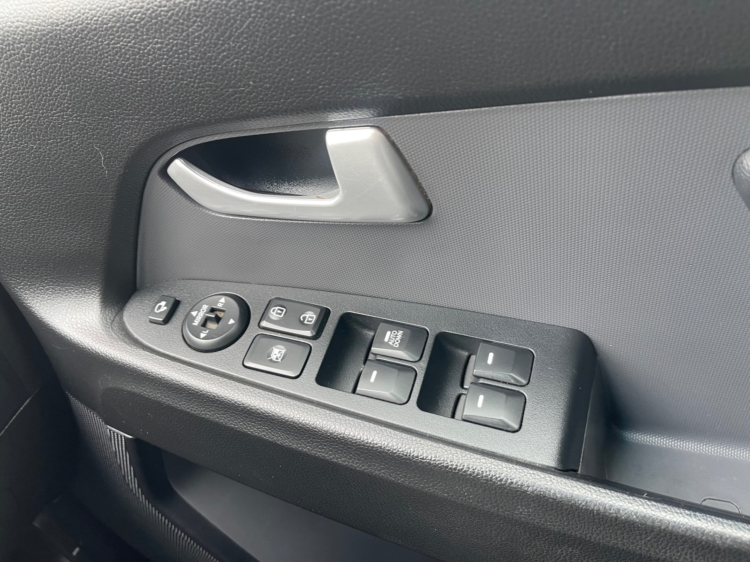 Used Kia Sportage 2012 for sale - 78185825: Photo 30