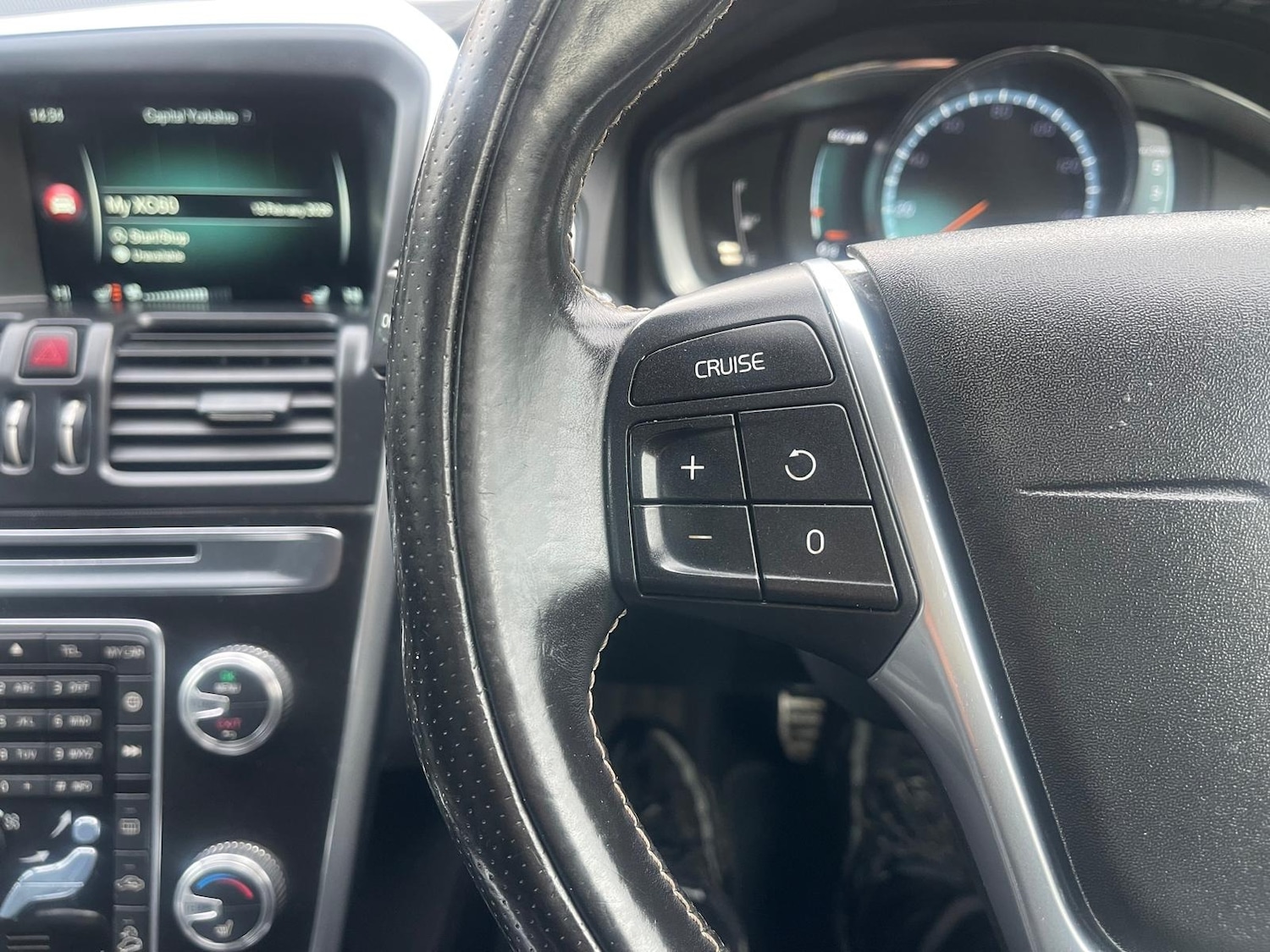 Used Volvo XC60 2016 for sale - 77595617: Photo 18