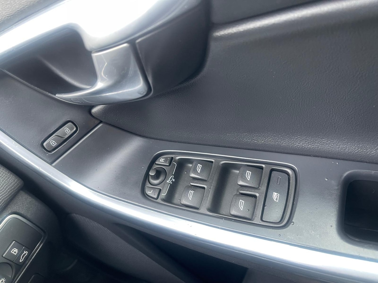 Used Volvo XC60 2016 for sale - 77595617: Photo 23