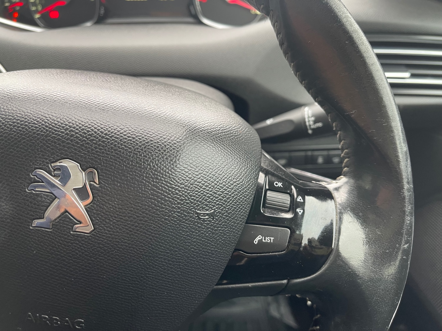 Used Peugeot 308 2014 for sale - 78183243: Photo 26