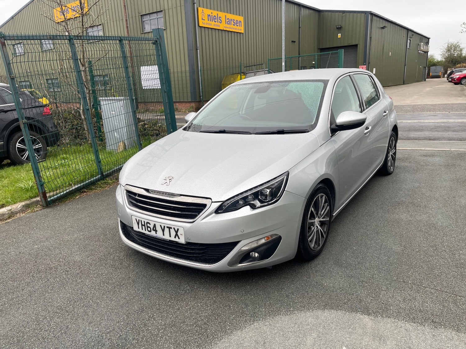 Used Peugeot 308 2014 for sale - 78183243: Photo 5