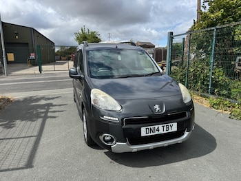 Used Peugeot Partner Tepee 2014 for sale - 79321219: Photo