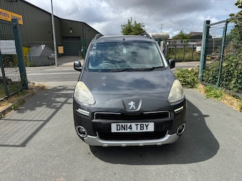 Used Peugeot Partner Tepee 2014 for sale - 79321219: Photo
