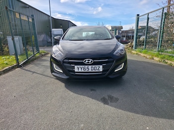 Used Hyundai i30 2015 for sale - 77668205: Photo