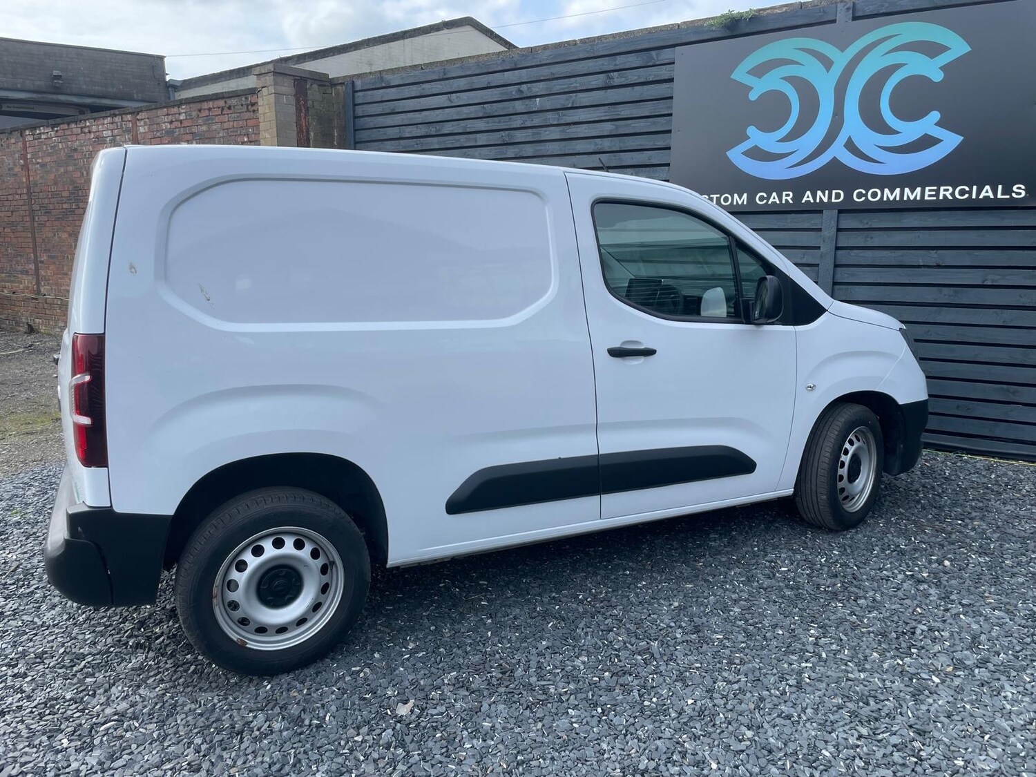 Used Vauxhall Combo 2023 for sale - 77951460: Photo 6