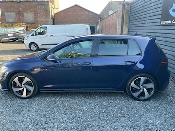 Used Volkswagen Golf 2019 for sale - 79287400: Photo