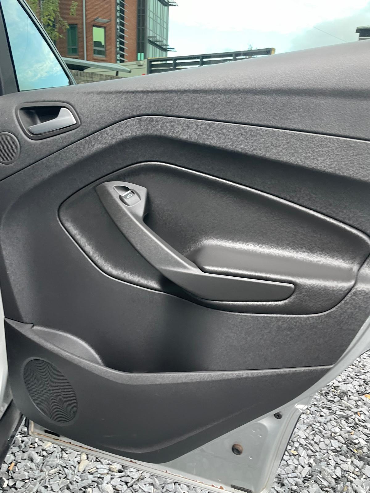 Used Ford Kuga 2014 for sale - 76457218: Photo 8