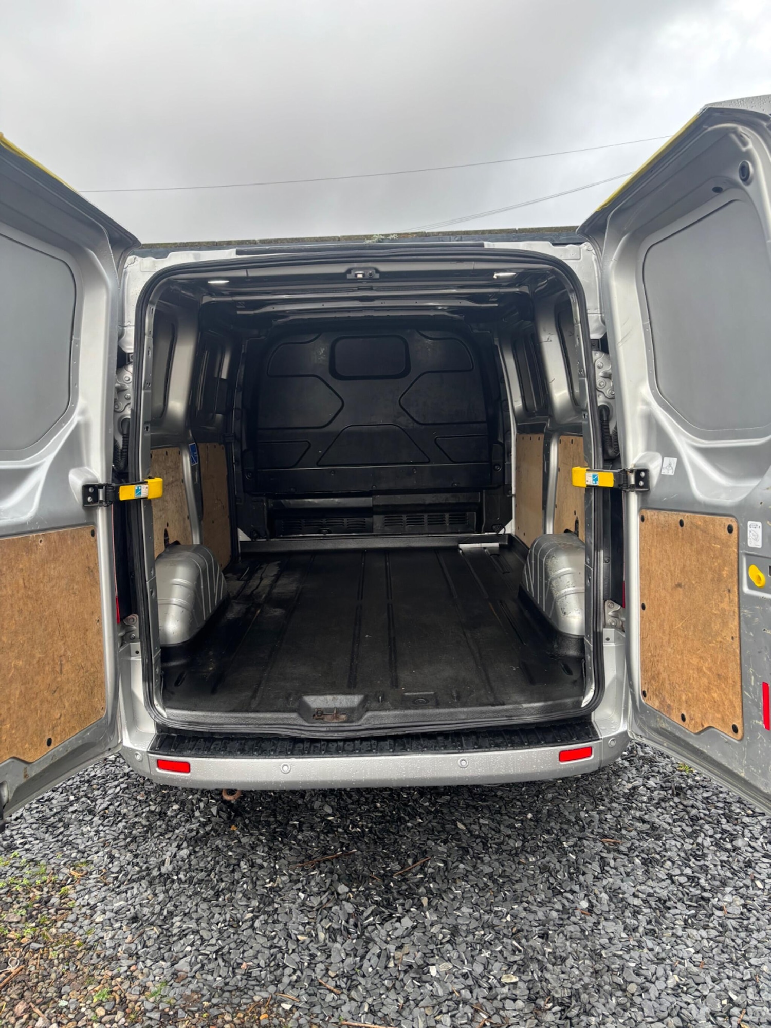 Used Ford Transit Custom 2019 for sale - 76965105: Photo 10