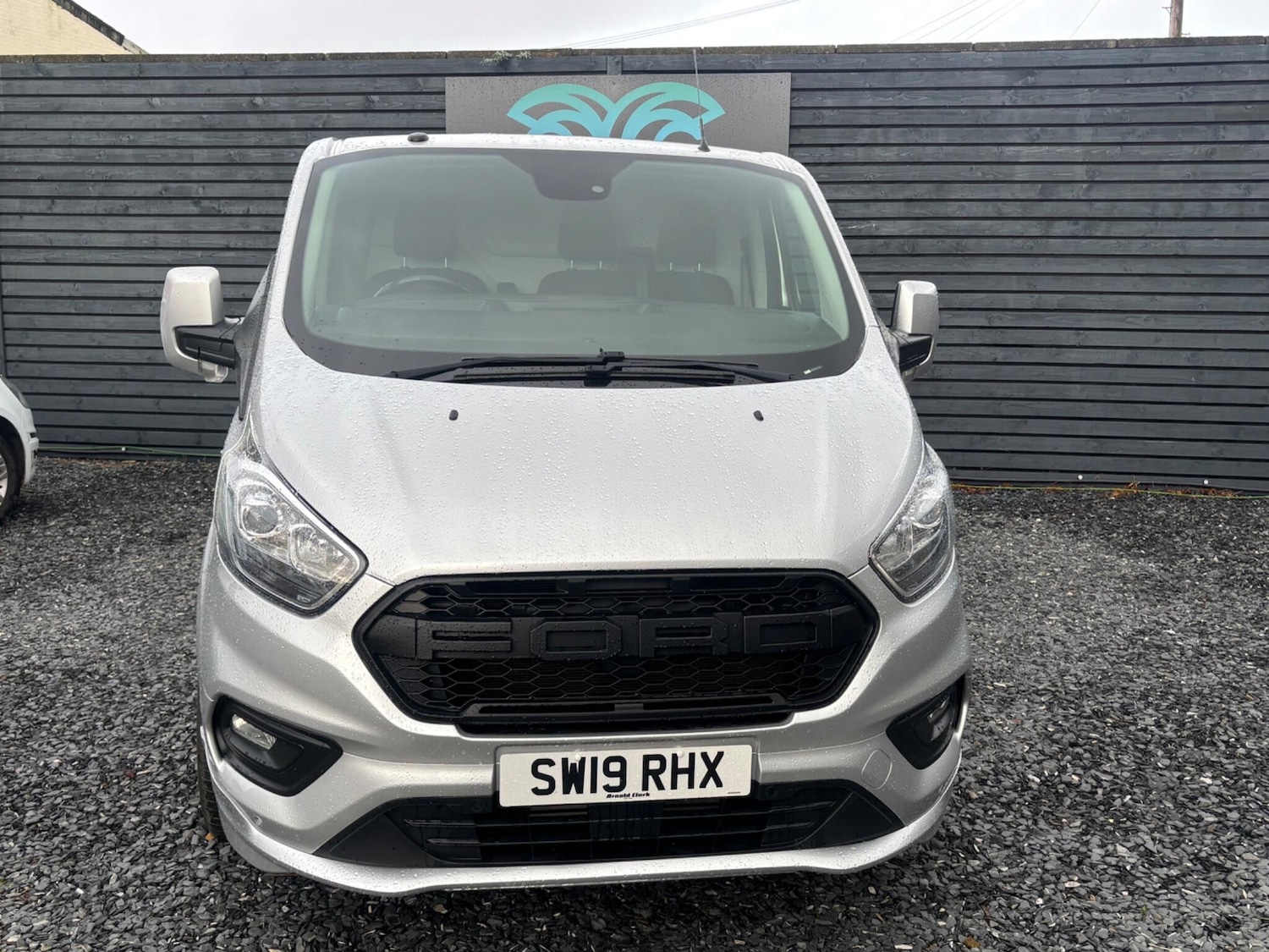 Used Ford Transit Custom 2019 for sale - 76965105: Photo 2