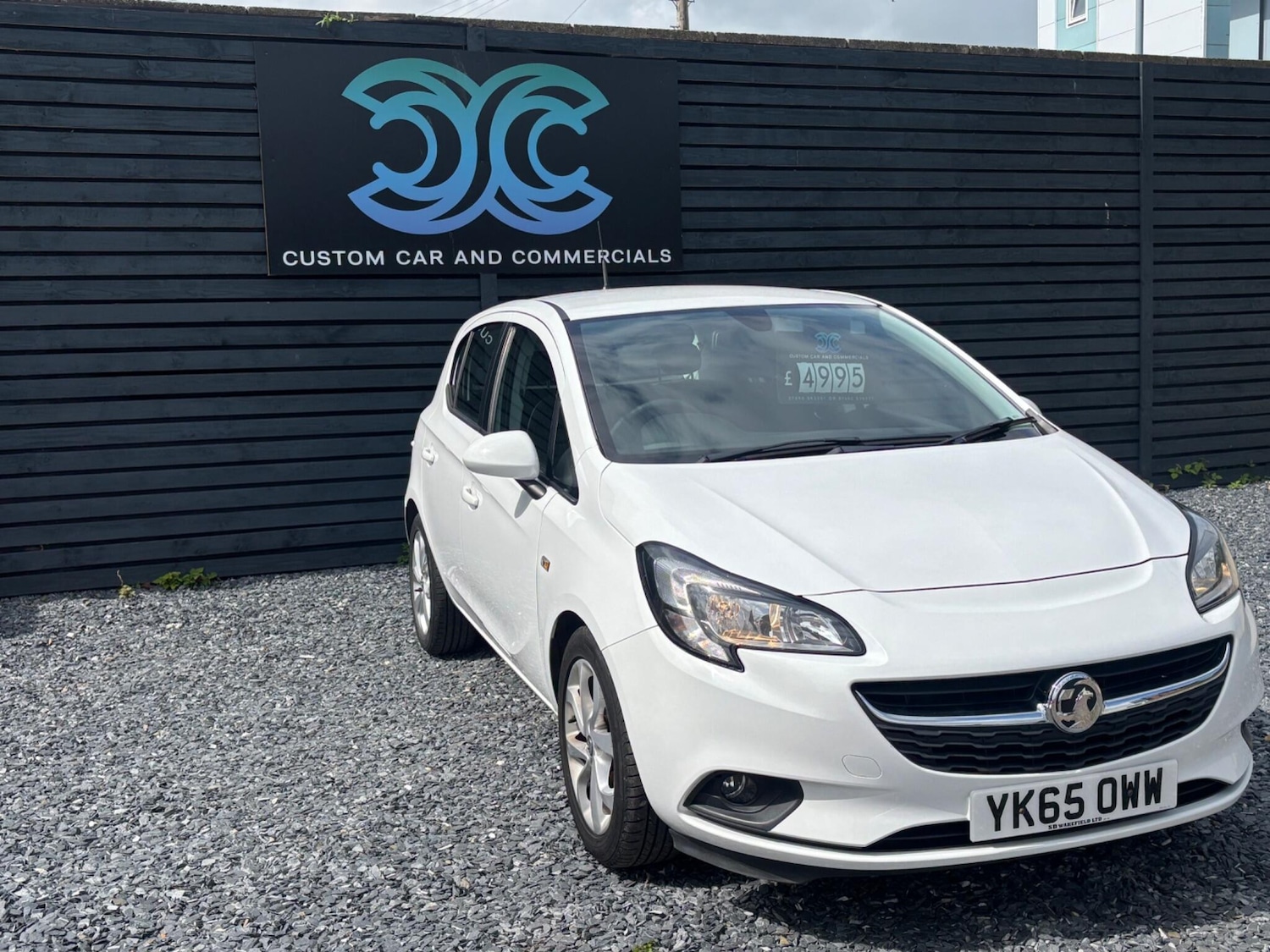 Used Vauxhall Corsa 2015 for sale - 76409283: Photo 1