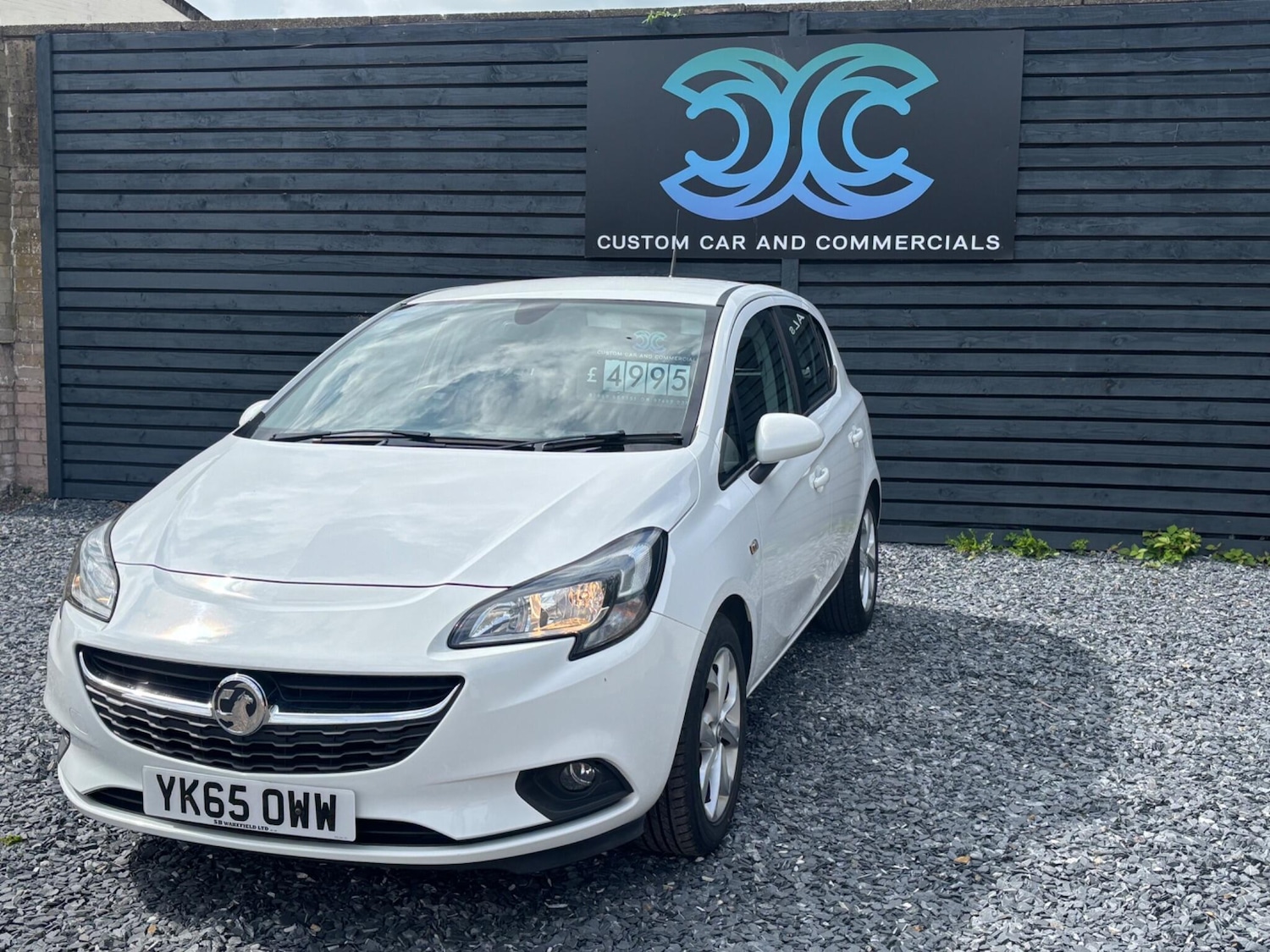 Used Vauxhall Corsa 2015 for sale - 76409283: Photo 3