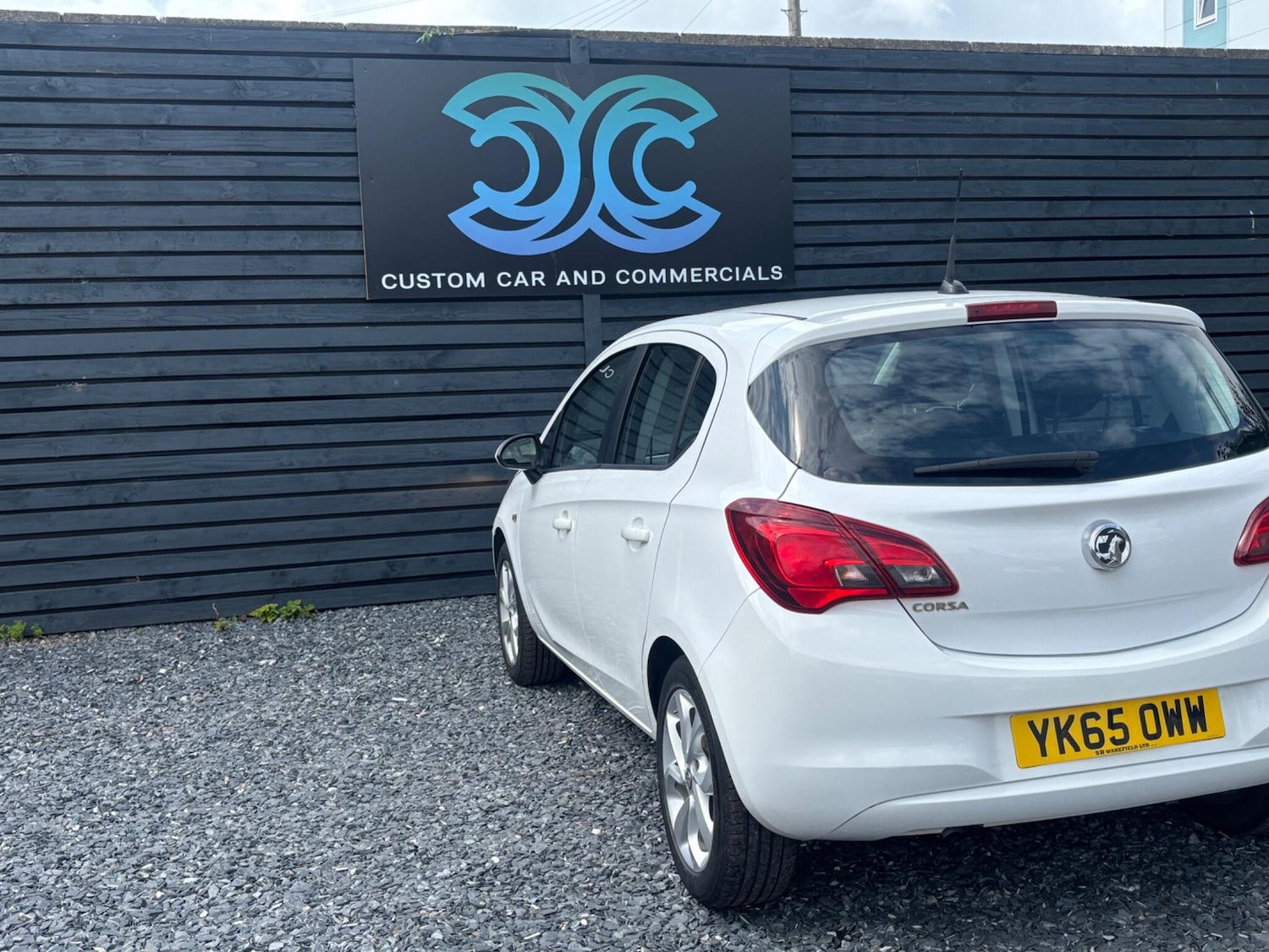 Used Vauxhall Corsa 2015 for sale - 76409283: Photo 4