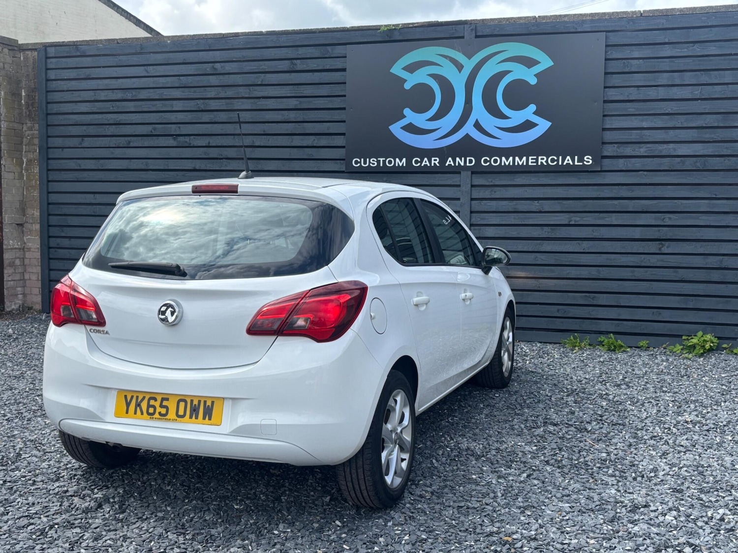Used Vauxhall Corsa 2015 for sale - 76409283: Photo 8