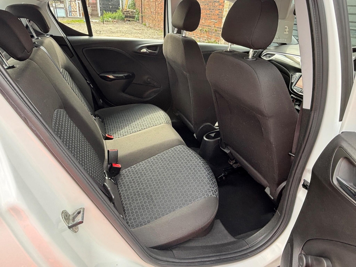 Used Vauxhall Corsa 2015 for sale - 76409283: Photo 9