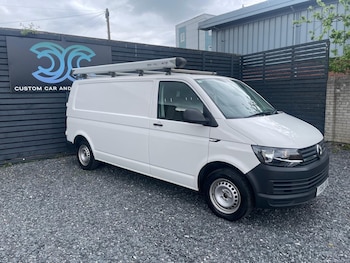 Used Volkswagen Transporter 2016 for sale - 78633750: Photo