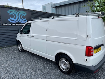 Used Volkswagen Transporter 2016 for sale - 78633750: Photo