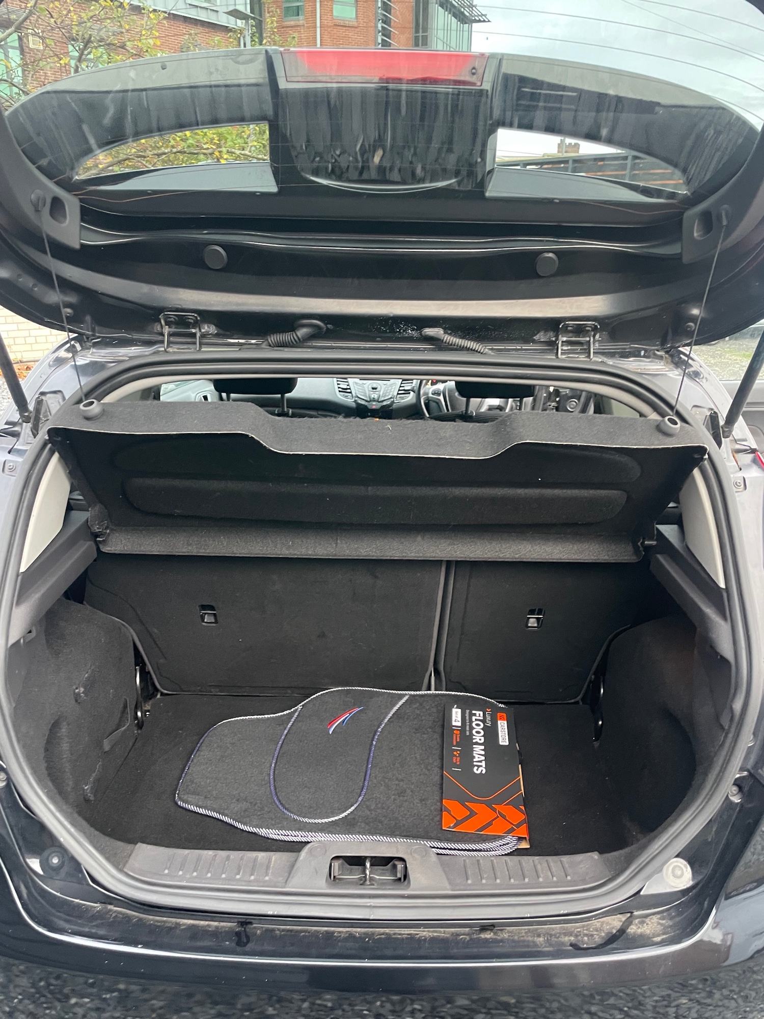 Used Ford Fiesta 2014 for sale - 76643162: Photo 7