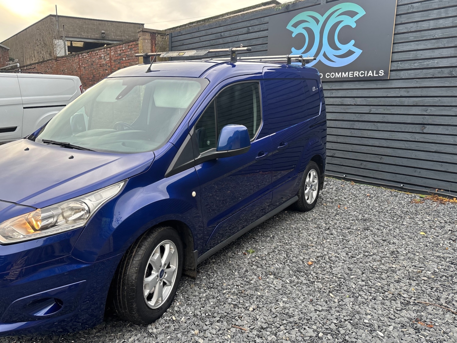 Used Ford Transit Connect 2017 for sale - 76560235: Photo 4