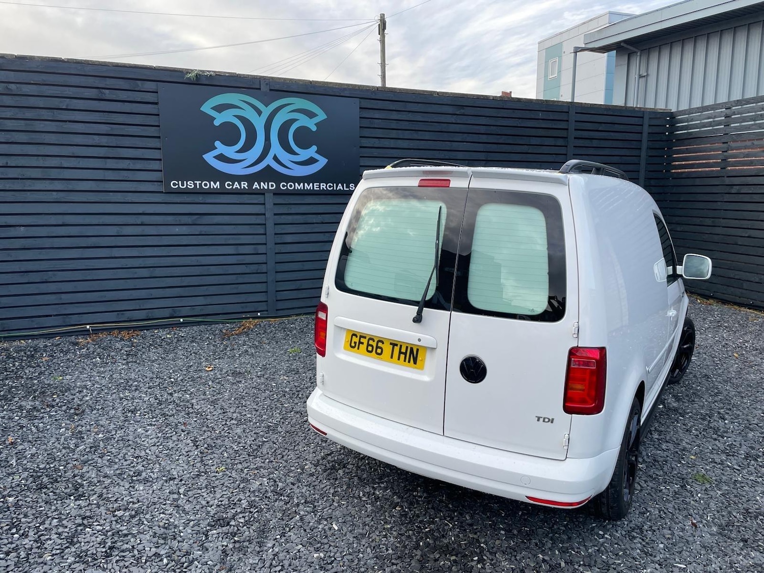 Used Volkswagen Caddy 2016 for sale - 76457057: Photo 5