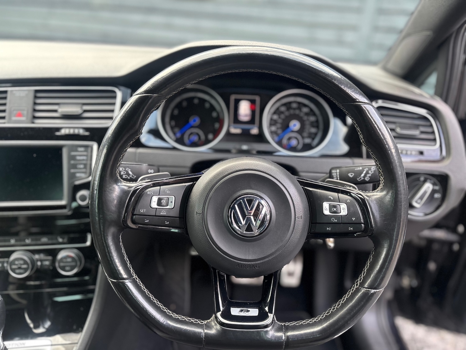 Used Volkswagen Golf 2016 for sale - 76670902: Photo 10