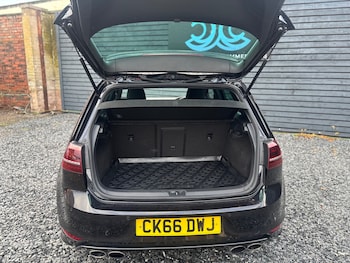 Used Volkswagen Golf 2016 for sale - 76670902: Photo