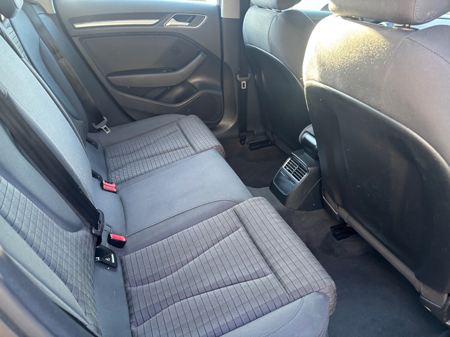 Used Audi A3 2018 for sale - 76643147: Photo 8