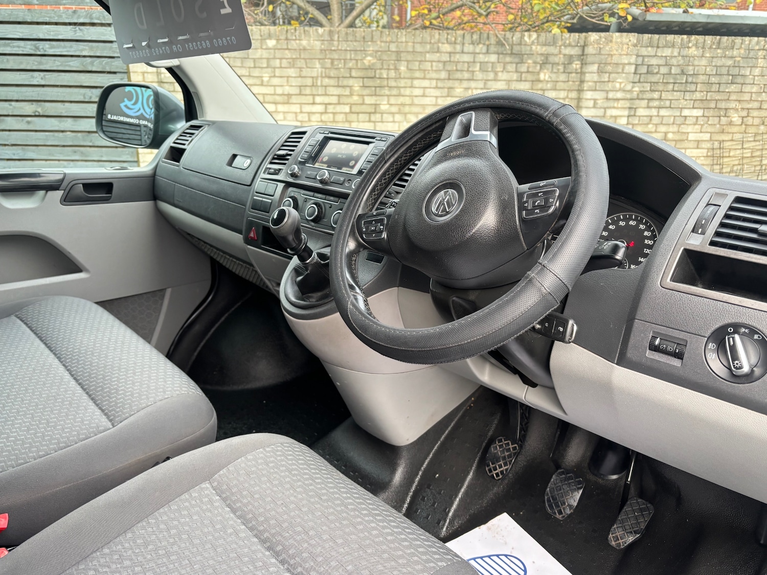 Used Volkswagen Transporter 2015 for sale - 76560237: Photo 13