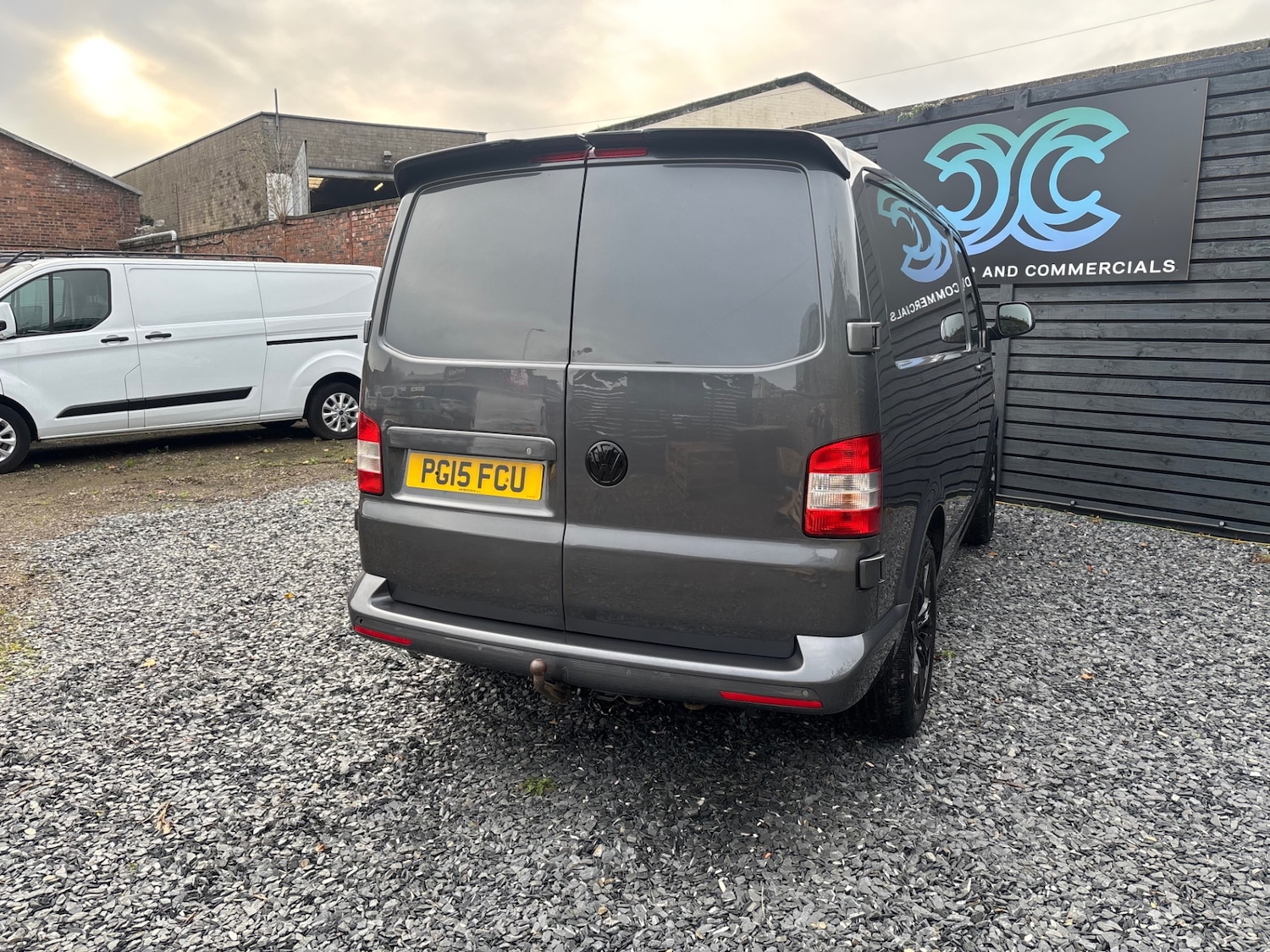 Used Volkswagen Transporter 2015 for sale - 76560237: Photo 7