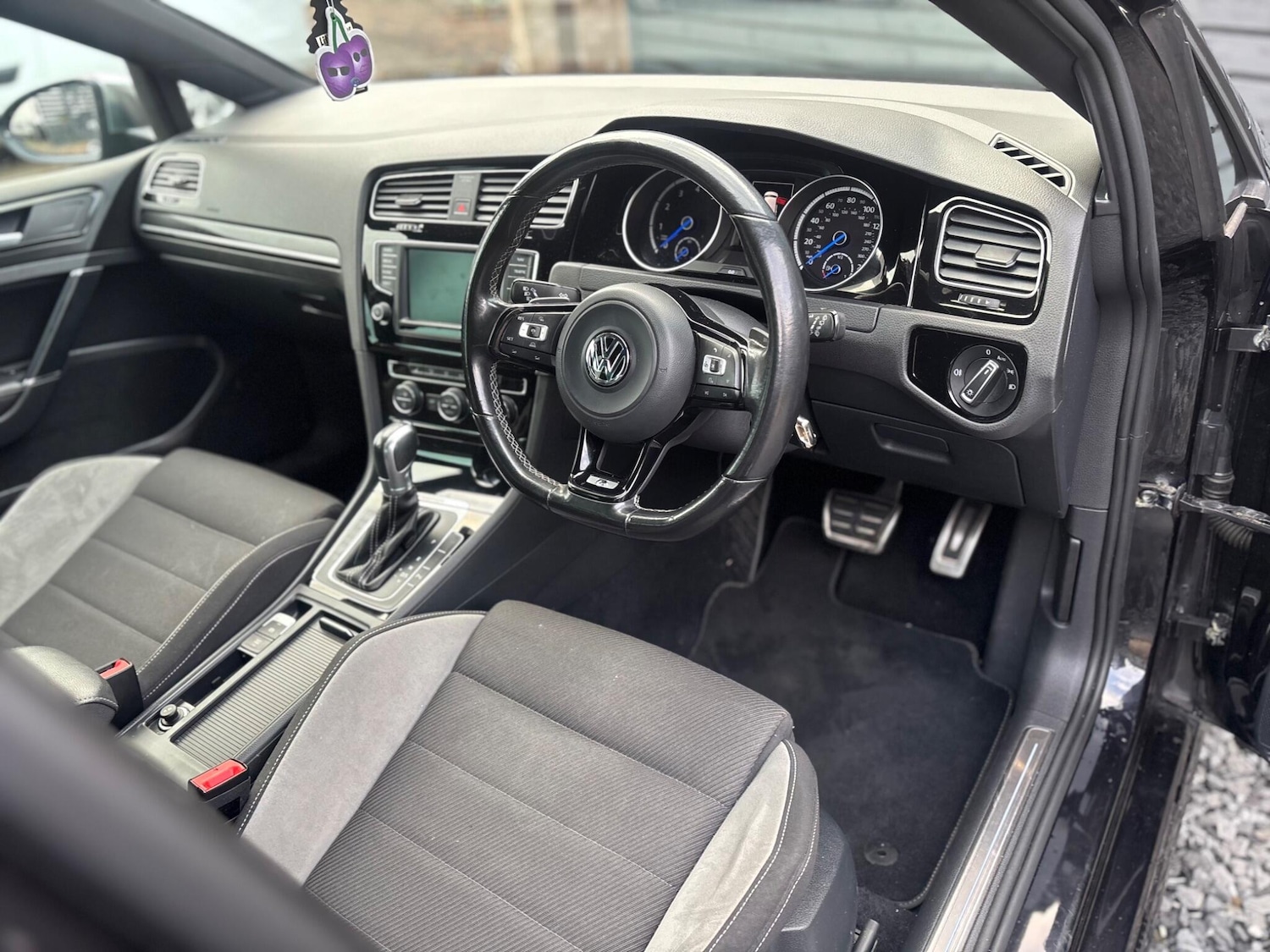 Used Volkswagen Golf 2016 for sale - 76771992: Photo 10