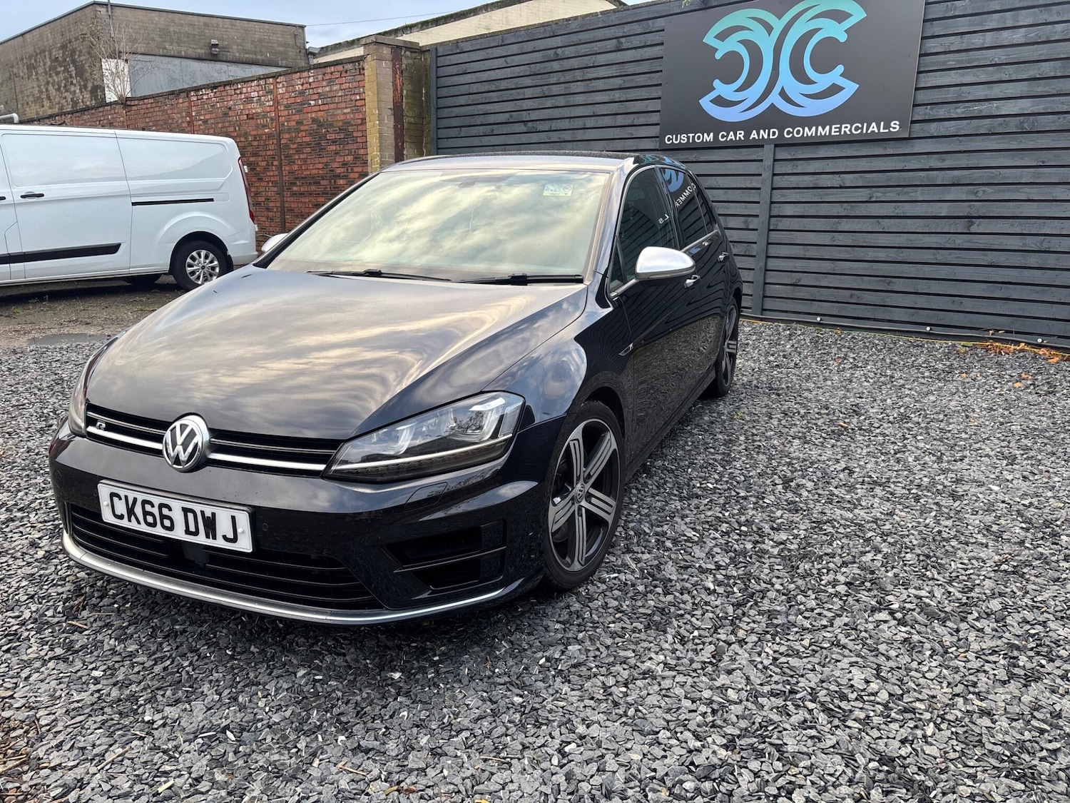 Used Volkswagen Golf 2016 for sale - 76771992: Photo 3