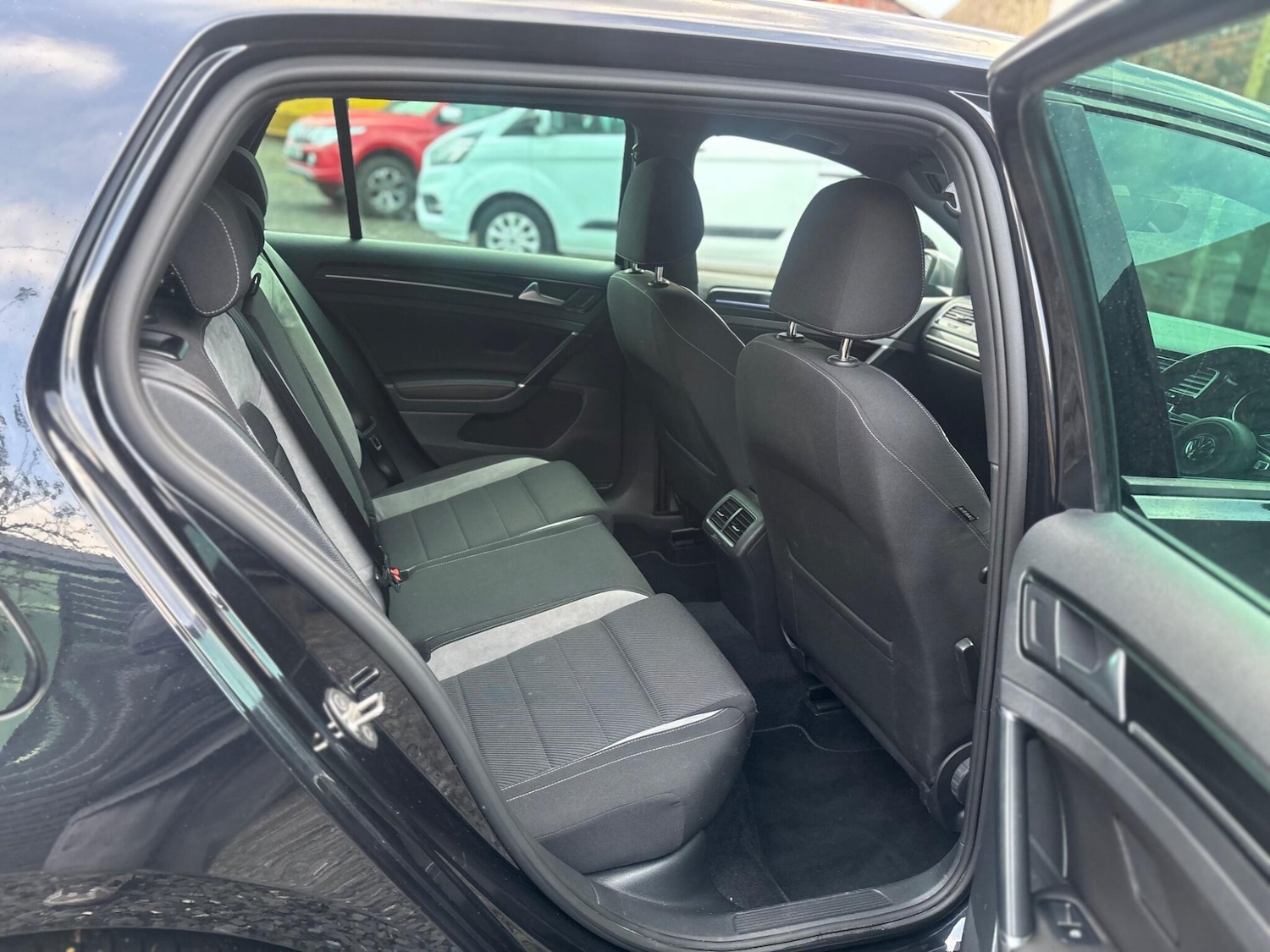 Used Volkswagen Golf 2016 for sale - 76771992: Photo 7