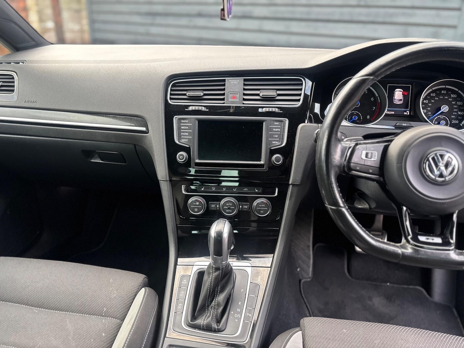 Used Volkswagen Golf 2016 for sale - 76771992: Photo 9