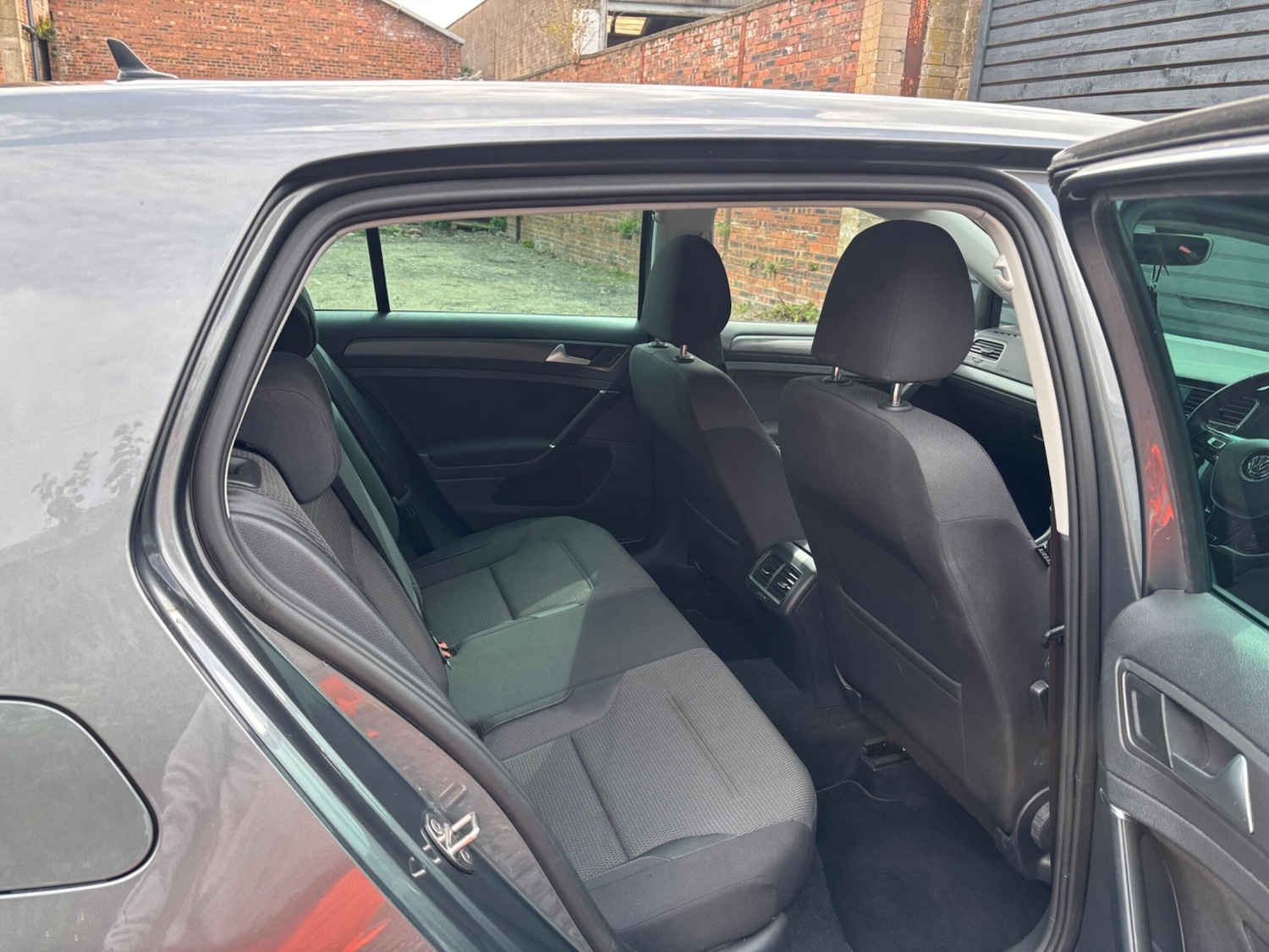 Used Volkswagen Golf 2019 for sale - 76409512: Photo 10