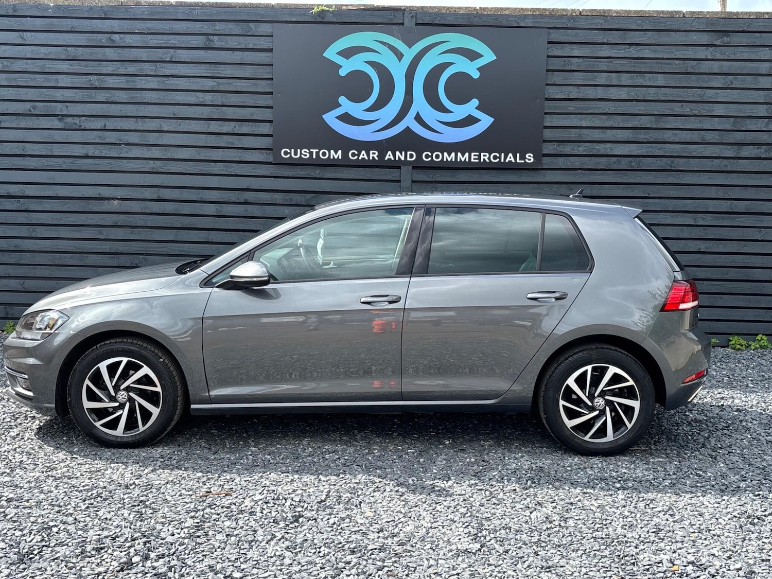 Used Volkswagen Golf 2019 for sale - 76409512: Photo 4