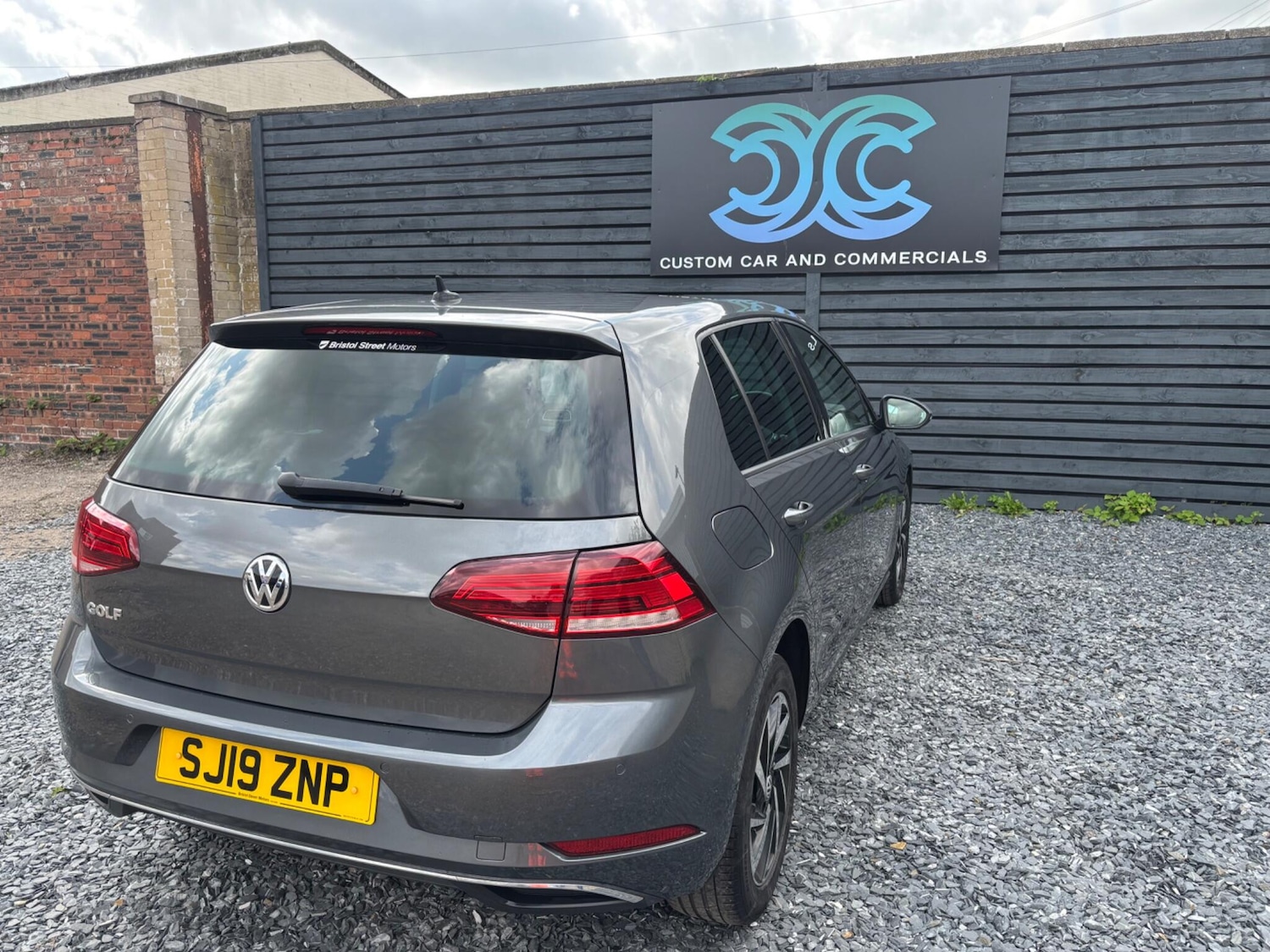 Used Volkswagen Golf 2019 for sale - 76409512: Photo 7