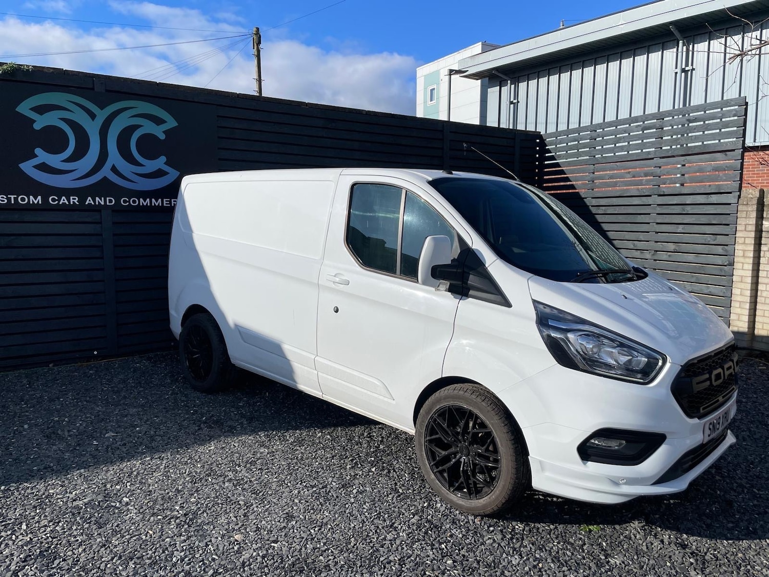 Used Ford Transit Custom 2019 for sale - 77950483: Photo 2