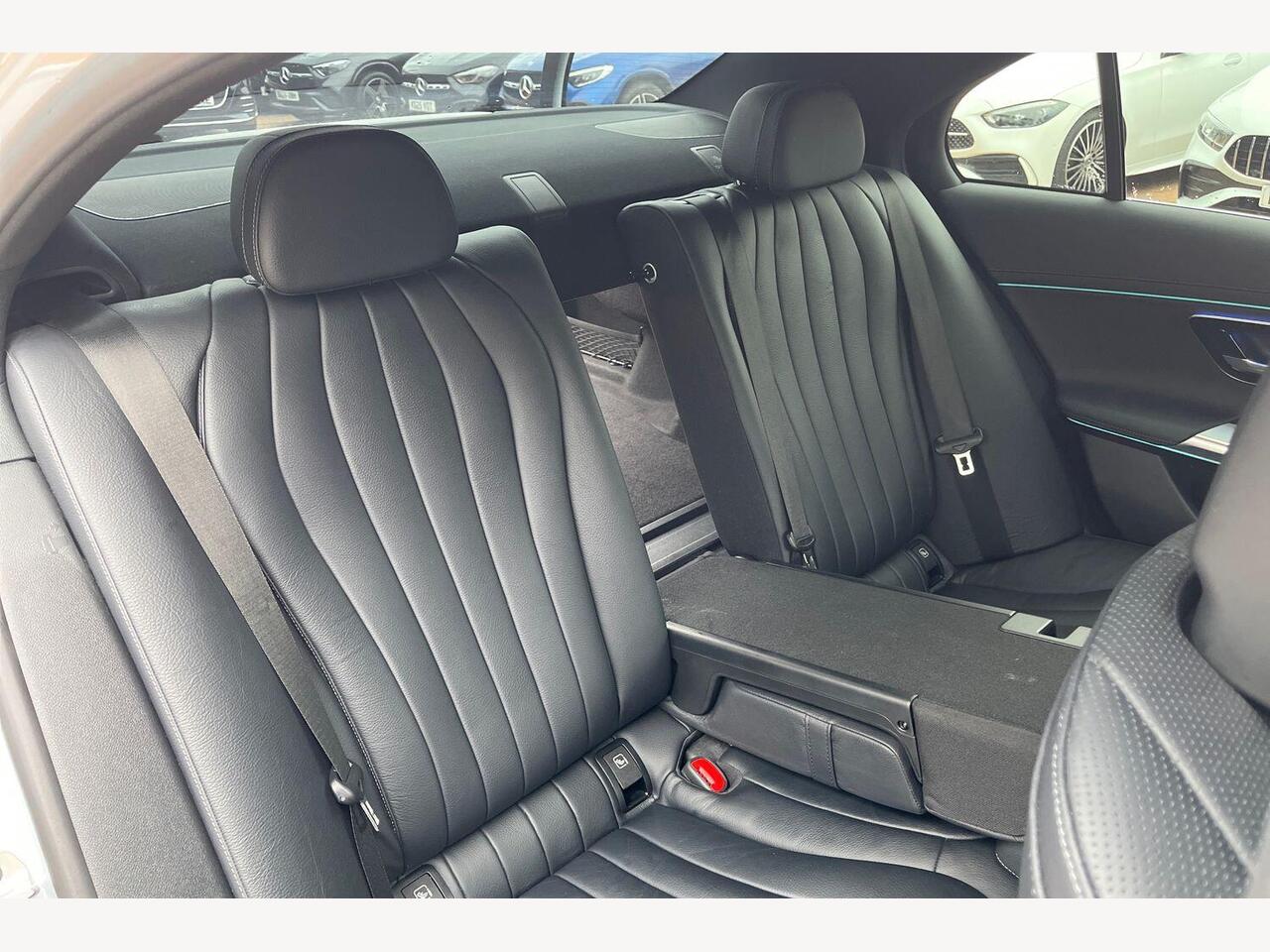 Used Mercedes-Benz E Class 2024 for sale - 76977587: Photo 17