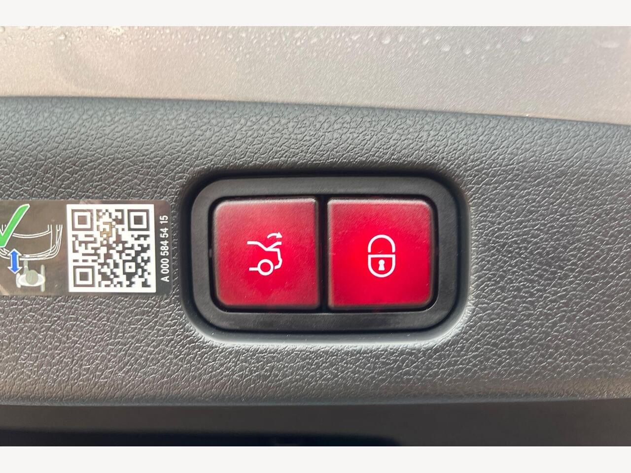 Used Mercedes-Benz E Class 2024 for sale - 76977587: Photo 19