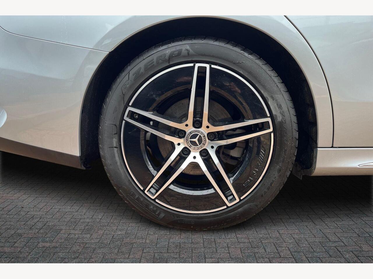 Used Mercedes-Benz E Class 2024 for sale - 76977587: Photo 5