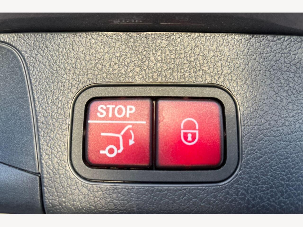 Used Mercedes-Benz GLB 2024 for sale - 77025960: Photo 22