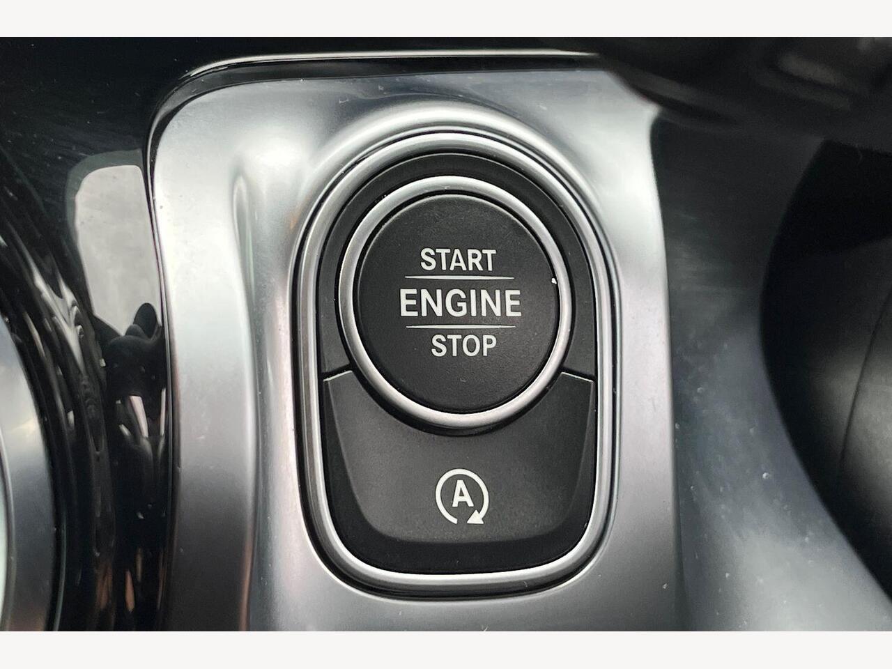 Used Mercedes-Benz GLB 2023 for sale - 76676217: Photo 25