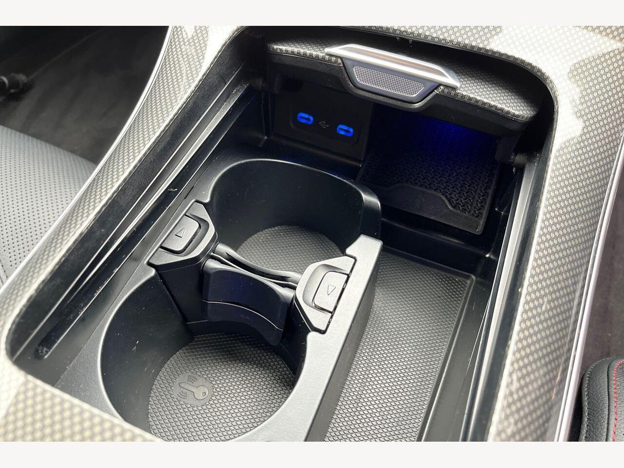 Used Mercedes-Benz C Class 2024 for sale - 76677376: Photo 11